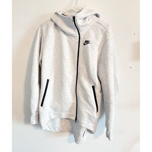 Nike‎ Women's Tech Fleece Oversized Full-Zip Cape Hoodie Gray